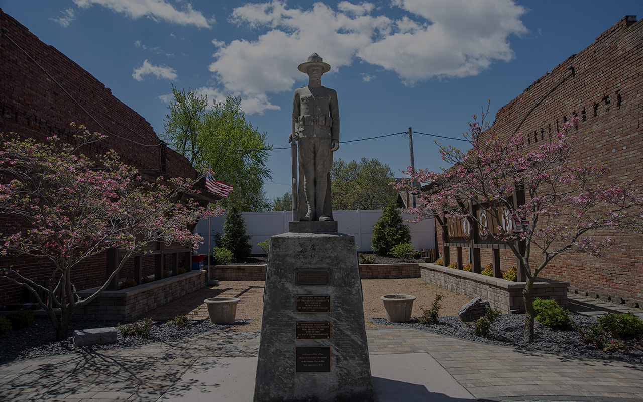 images/New_Website_2020/Lincoln/attractions/Veterans_Memorial_Elkhart_72_3640.jpg